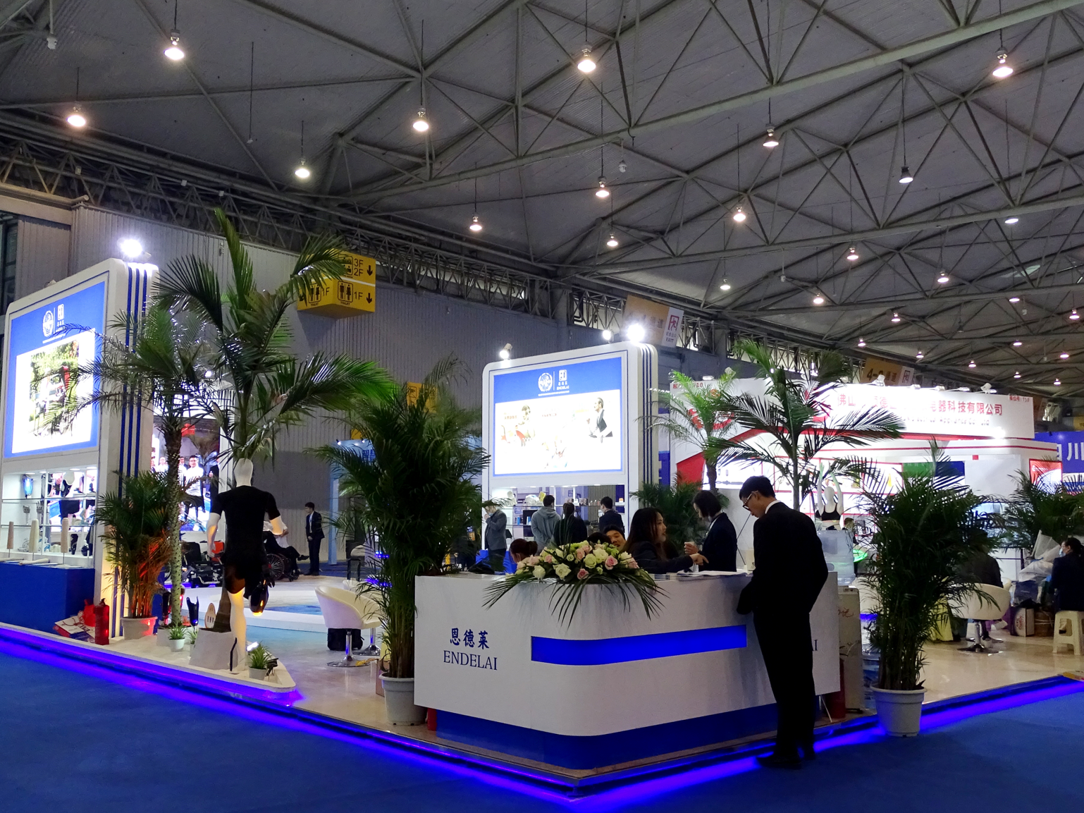 成都展台搭建报价要点!